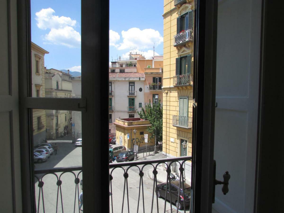 Salerno Domus Claudia Apartment Luaran gambar