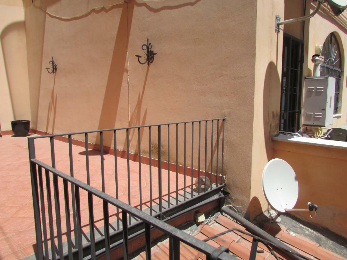 Salerno Domus Claudia Apartment Luaran gambar
