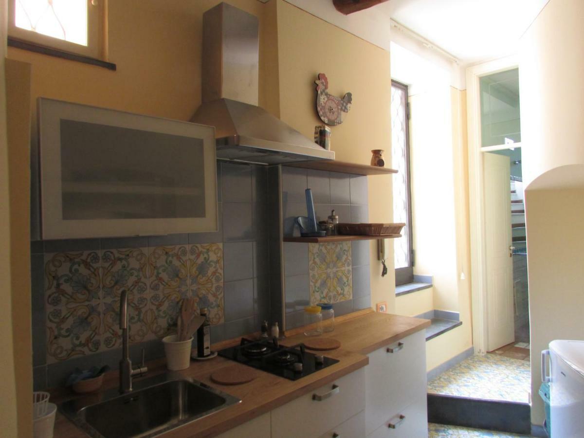 Salerno Domus Claudia Apartment Luaran gambar