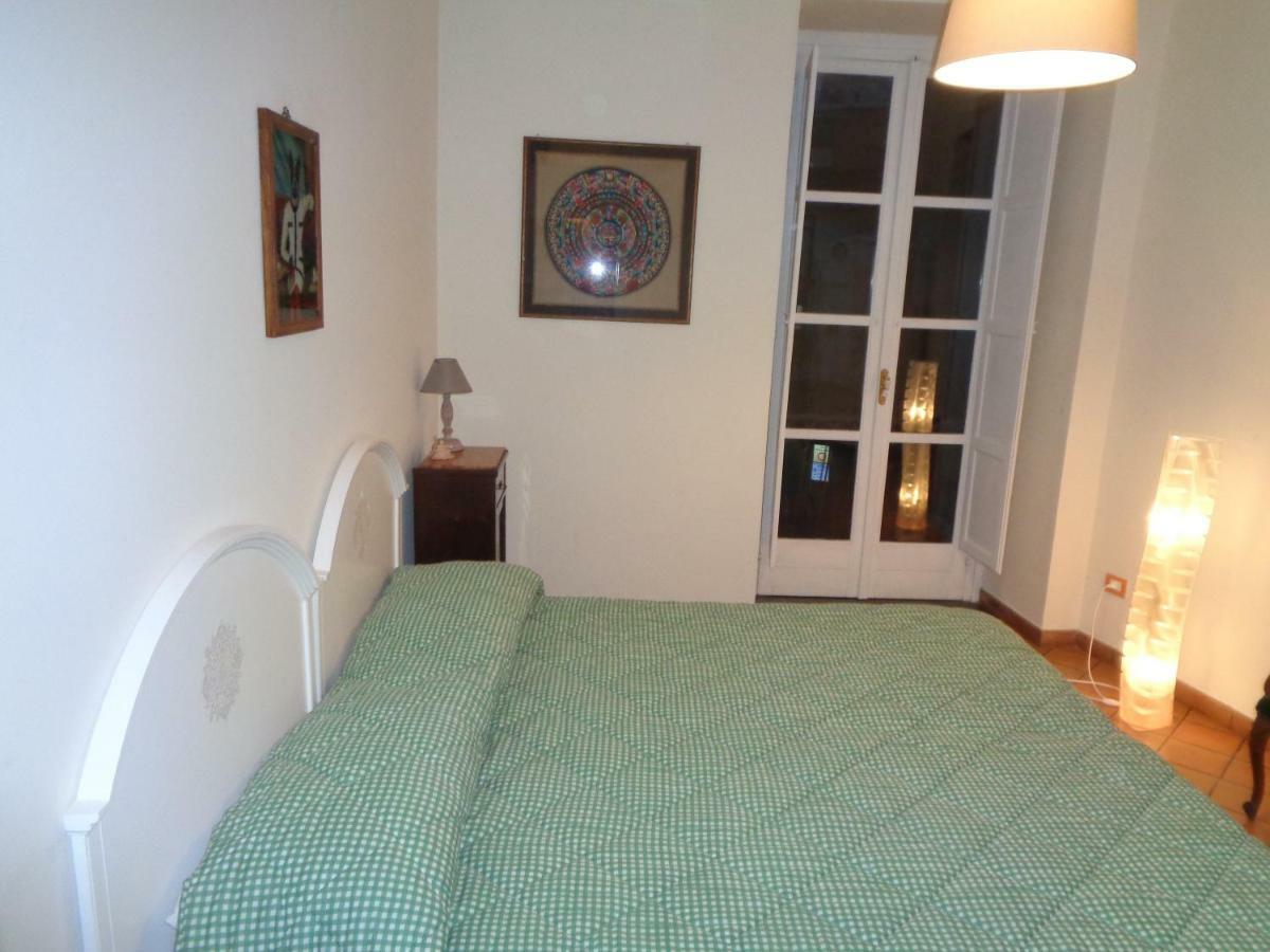 Salerno Domus Claudia Apartment Luaran gambar